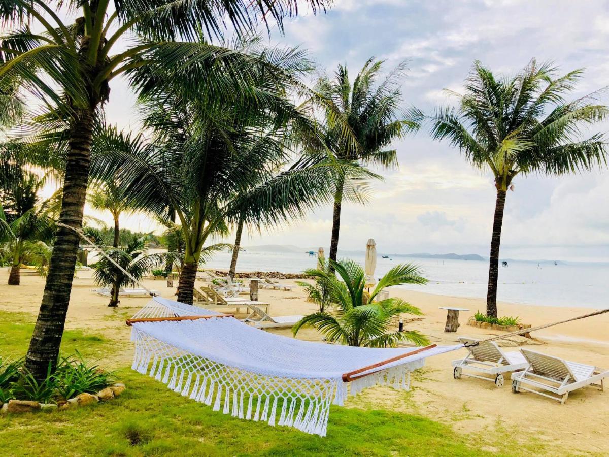 Gold Coast Phu Quoc Beach Resort Экстерьер фото